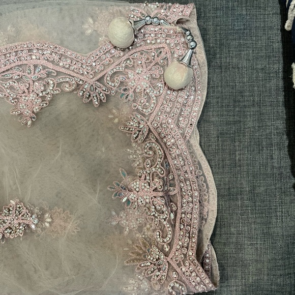 Designer lehnga - Picture 5 of 16